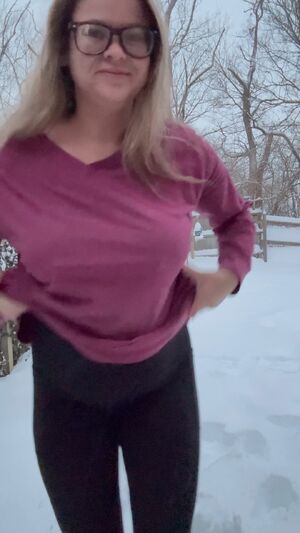 Cold & Snow Boobs Flashing MILF