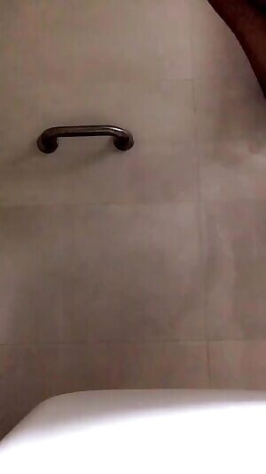 Daddy’s waiting for shower