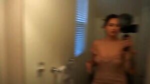 Repost gfycat No Bra Geo