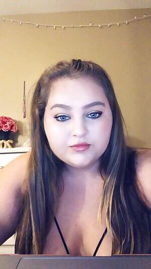 Just a chubby cutie🤷🏼‍♀️😜