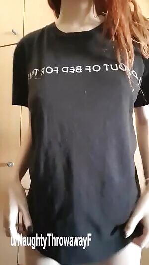 Tired redhead r/JuicyTitsGifs