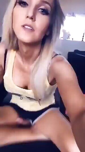 I want to be friends with Kayleigh Coxx