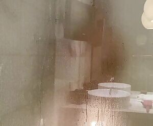 Come shower with me 😘