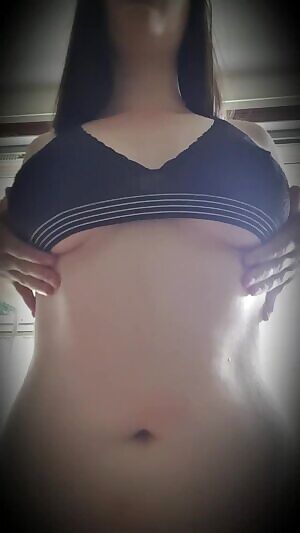 eeling out my new bralette