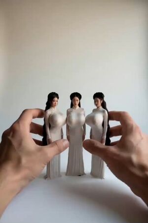 Huge Fake Boobs Asian Size Difference