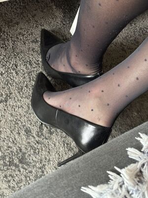 Feet Fetish High Heels Nylon Nylons