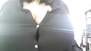 This shirt's a little tight, isn't it?