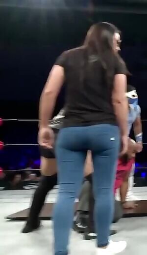 Wrestler Tenille Dashwood in very tight jeans