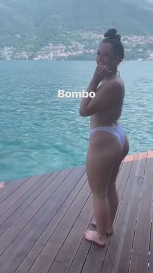 British Babes ASMR Big Ass Nipslip