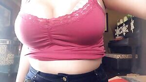 36DDD drop with the windows open... and now I’m playing right in front of them ;) 22