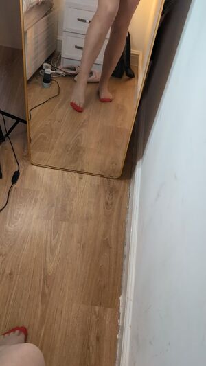 British Babes Amateur Brunette Natural Nylons
