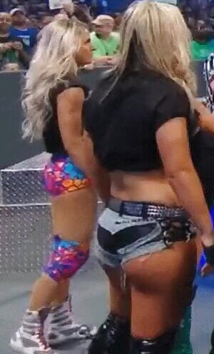 Toni Storm Smackdown