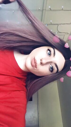 Ready to be humiliated by a bratty college girl? Submit to your teen Goddess //