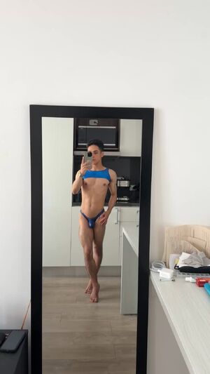 Gay Nipple Play Chaturbate Glamour Model