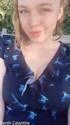 flashing my pussy outside 😄