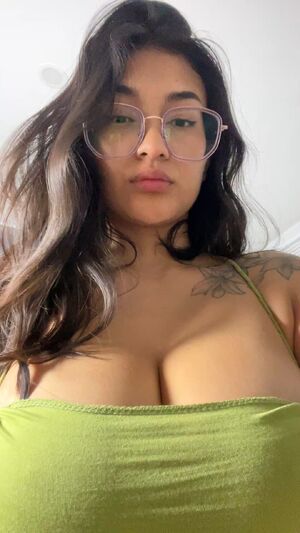 Tittyfuck BBC Amateur Babe Big Tits