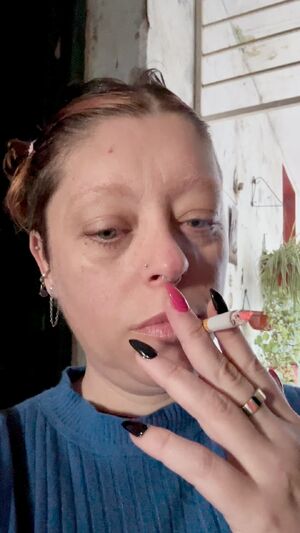 Blowing Clouds OnlyFans Reddit Smoking