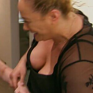 Nia lowkey makes me rock hard