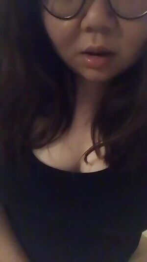 ad breaks are meant or quick titty-drops