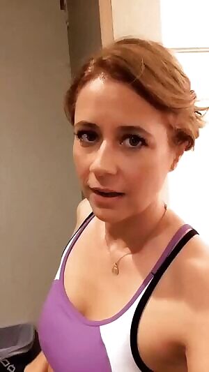 Jenna Fischer about to hop into the shower... chat me about her!