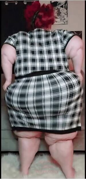 Got a new clip up :) https://clips4sale.com/130003/ssbbw-bubbly-booty/cidac771c7af3bb15556995782205