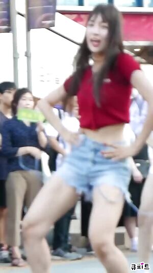 Nature Saebom - Jiggle