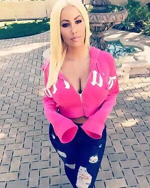 Amber Rose