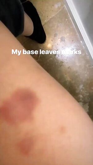 Bella Thorne - Bush on Instagram