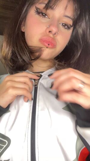 HairBrush Dildo Amateur Ass