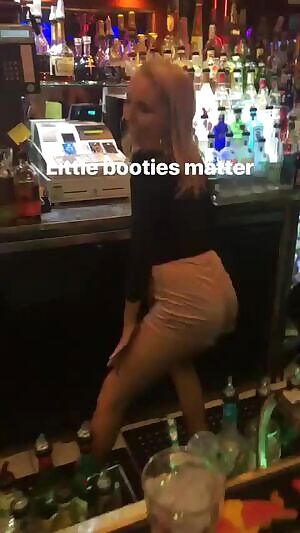 The Way She Shakes Her Ass