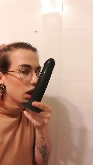 Practicing for my future daddy 😍🤤