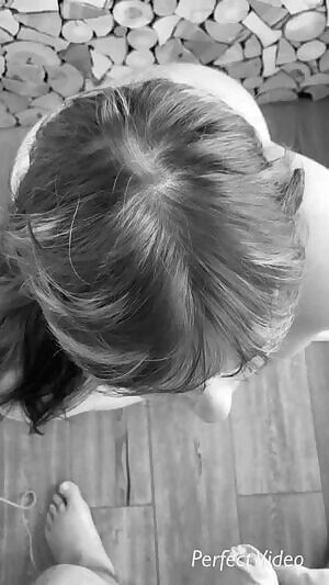 Give a hot and creamy facial to my GF. Unbelievable feeling to empty my balls on Valentine’s Day on her sweet face 💦💦💦 Cum on guys and give her a second load 💦🤤