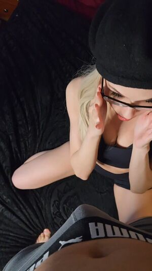 AMWF AMXF Asian Blonde Cumshot