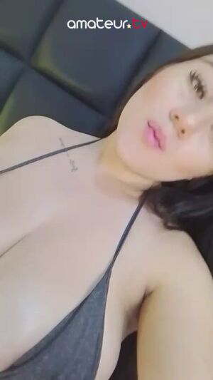 XTREME GUSSETS Amateur Big Tits Boobs