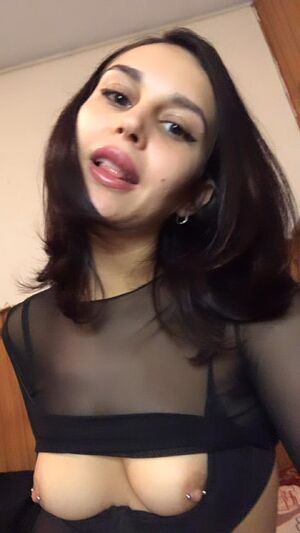 Latinas Babe Boobs Latina Natural Tits