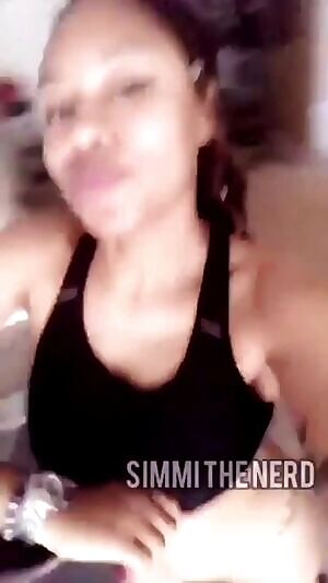 She’s vibin’ 👀