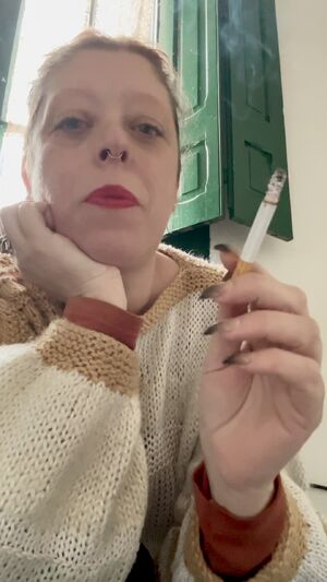 Reddit Creators OnlyFans Smoking