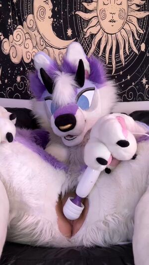 Solo Furries Furry Perky Vibrator