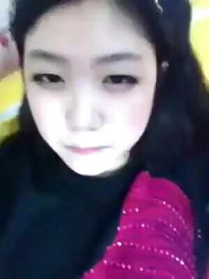 Cute Asian Shows Her Pink Pussy and Titties