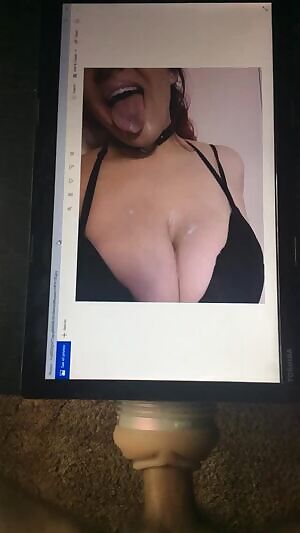 Cumming over u/the-slut-abides