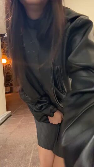 Piss Sluts Amateur Ass Pissing Public