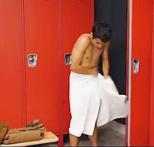 This ad on Pornhub is stuck in a Peach Paradox