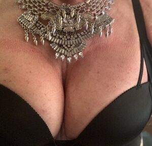 Sissy Hypnosis Amateur Boobs