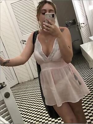 Gf wants me to share her nudes, message me if interested.