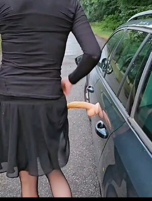 Sneakers Amateur Crossdressing Dildo Public