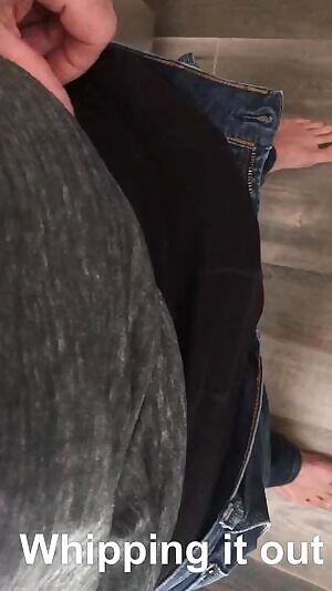 Any girls want to watch daddy...