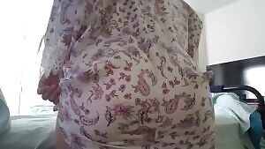Slow reveal and a lot o jiggle