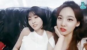 Twice - Nayeon Cleavage ft. Momo