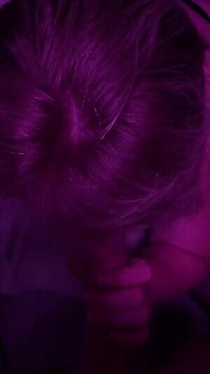 Some hotwife fun with a young white cock 👄