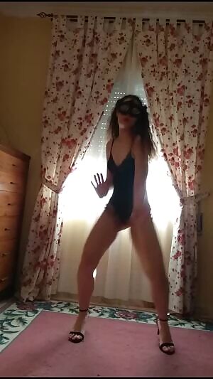 Hope my sensual dance it's appreciated here . Stay safe everyone! ♥